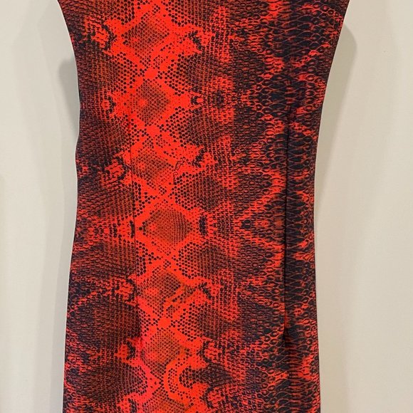 Roberto Cavalli Snake Print Body Con Dress Size S (EU 36) - Picture 2 of 3
